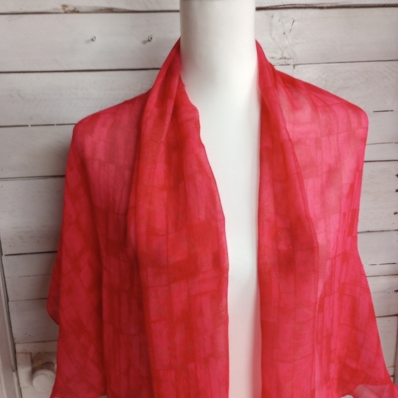 Matr Boomie Women's Dark Pink with Gold Accent Triangle Scarf Headwrap - Picture 5 of 10